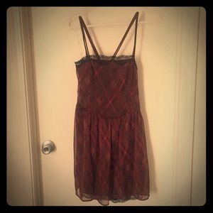 Casual spaghetti dress with crisscross back